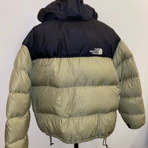 North Face 70 Nuptse Tumbleweed Green 